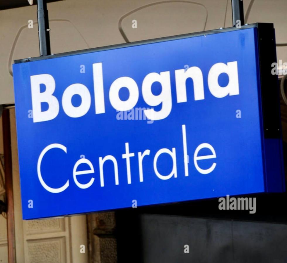 STOP&GO STATION BOLOGNA house self check-in Stazione AV Exterior foto