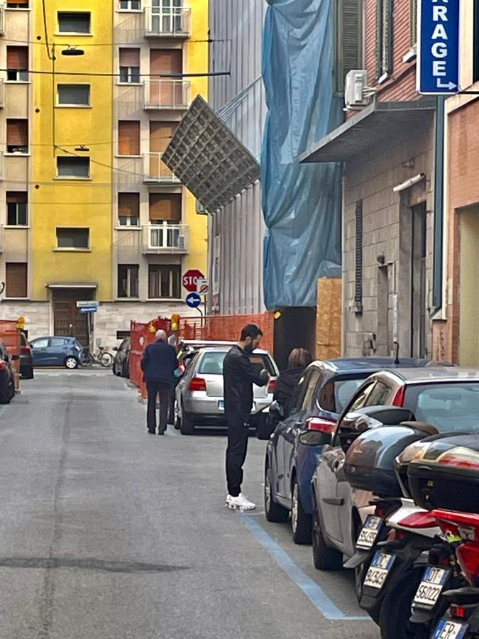 STOP&GO STATION BOLOGNA house self check-in Stazione AV Exterior foto